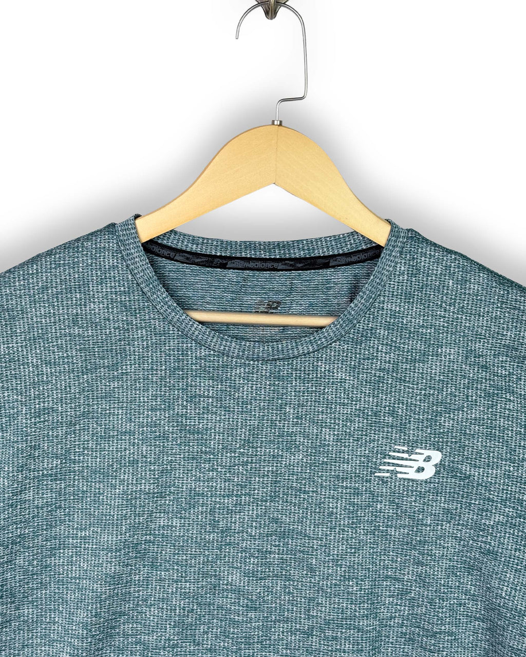 NEW BALANCE T - SHIRT - L