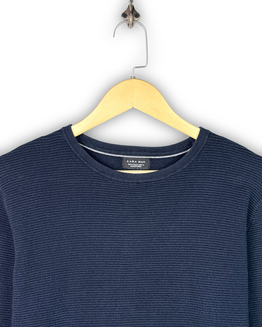 ZARA SWEATSHIRT - M