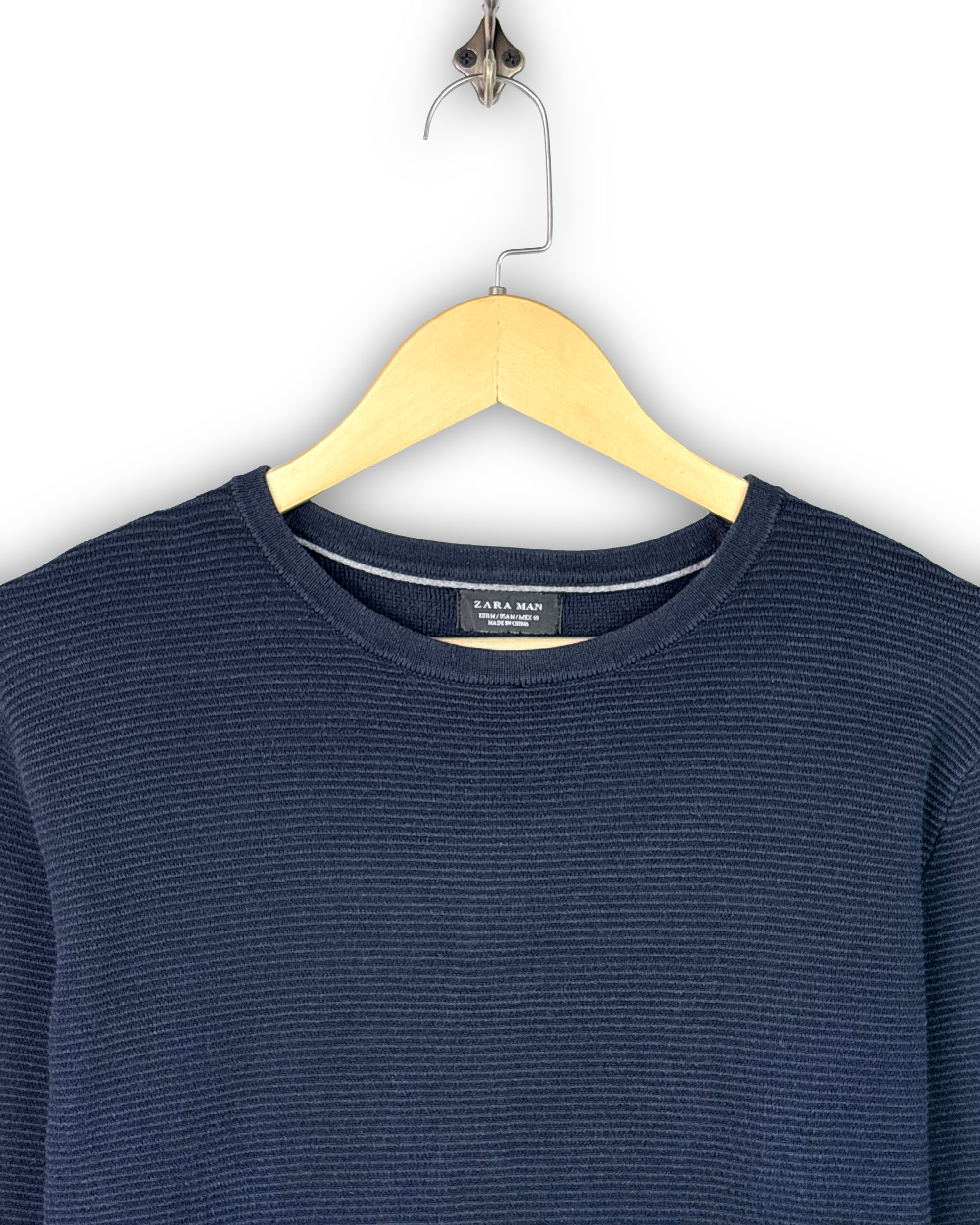 ZARA SWEATSHIRT - M