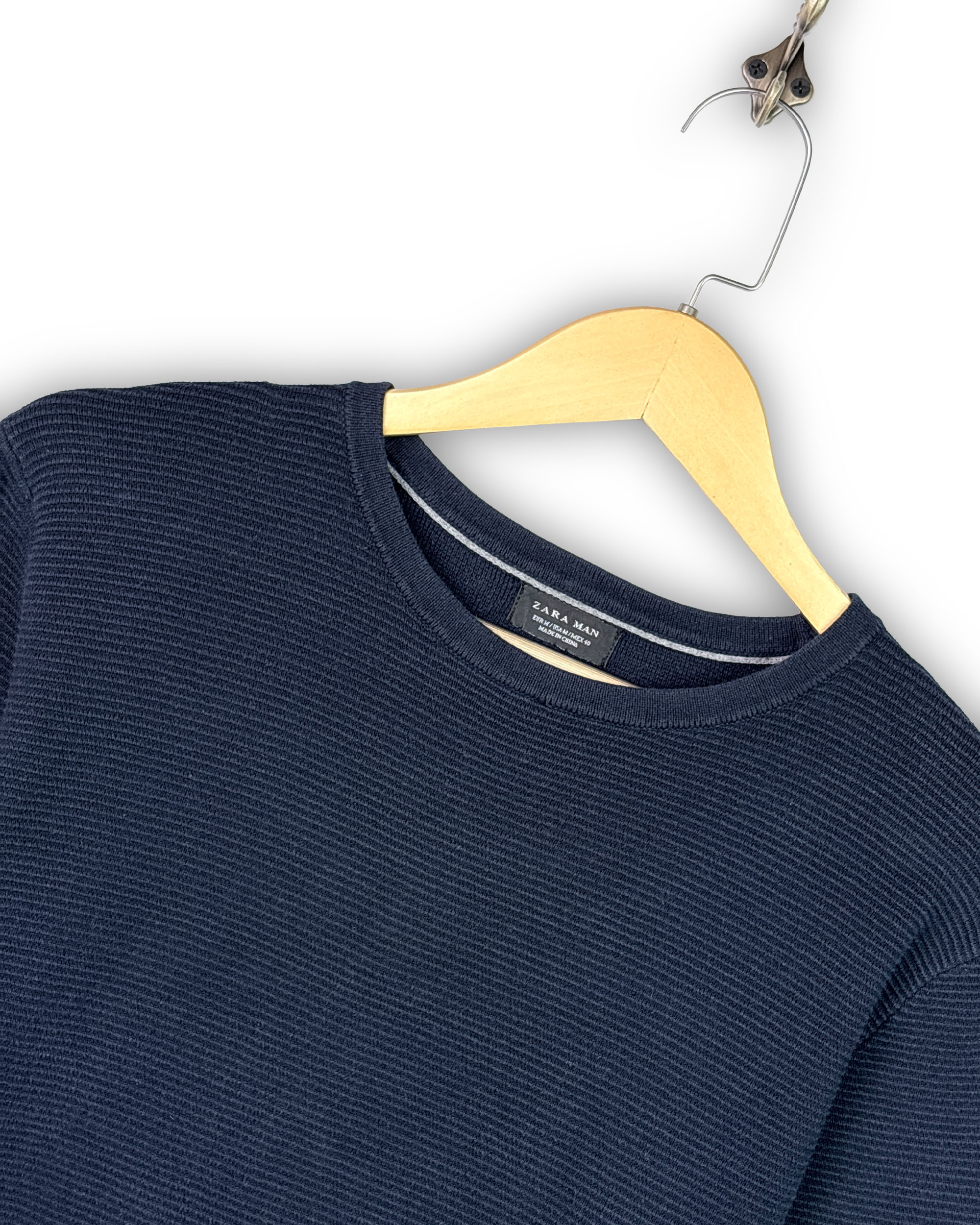 ZARA SWEATSHIRT - M