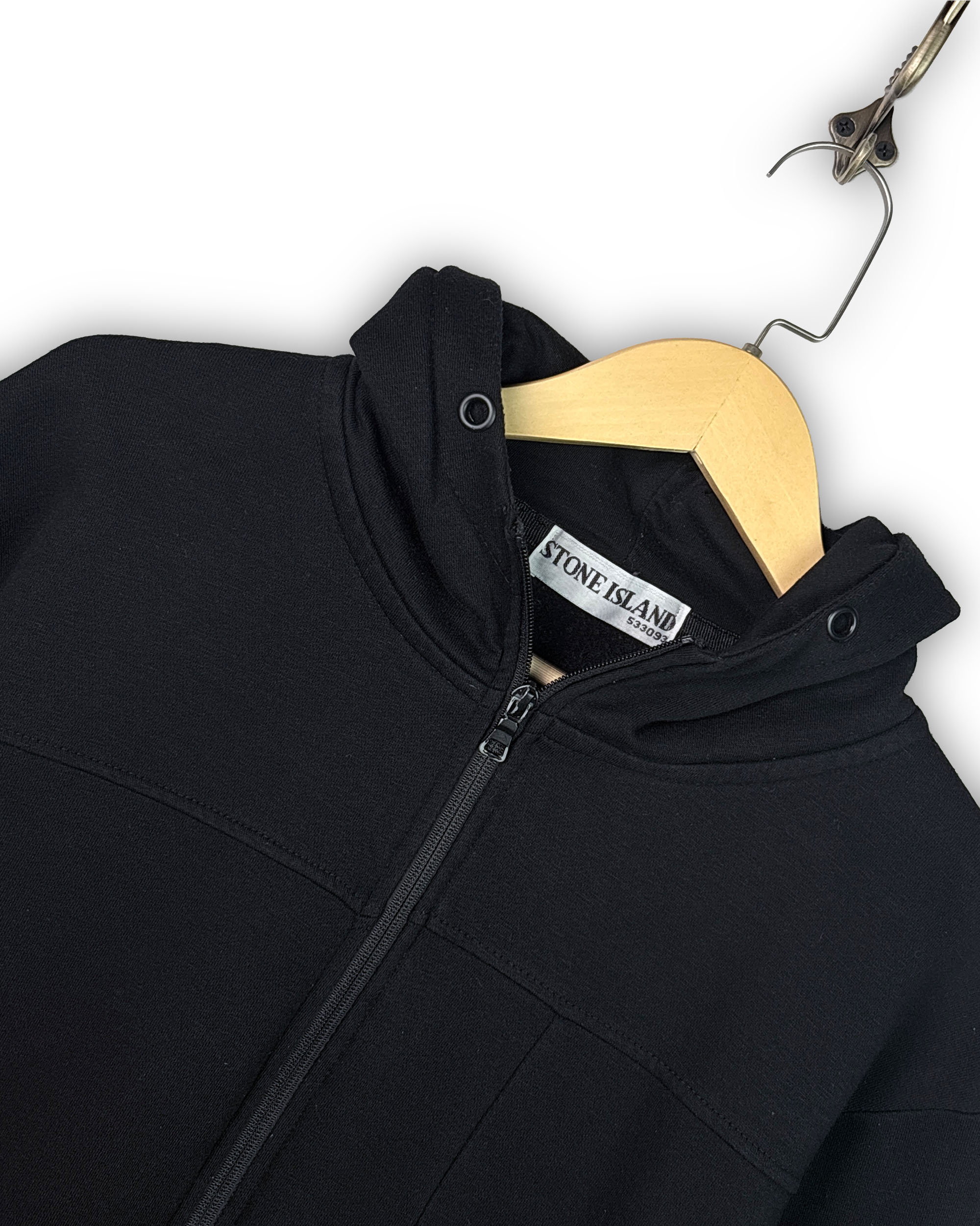 STONE ISLAND ZIP UP HOODIE - L