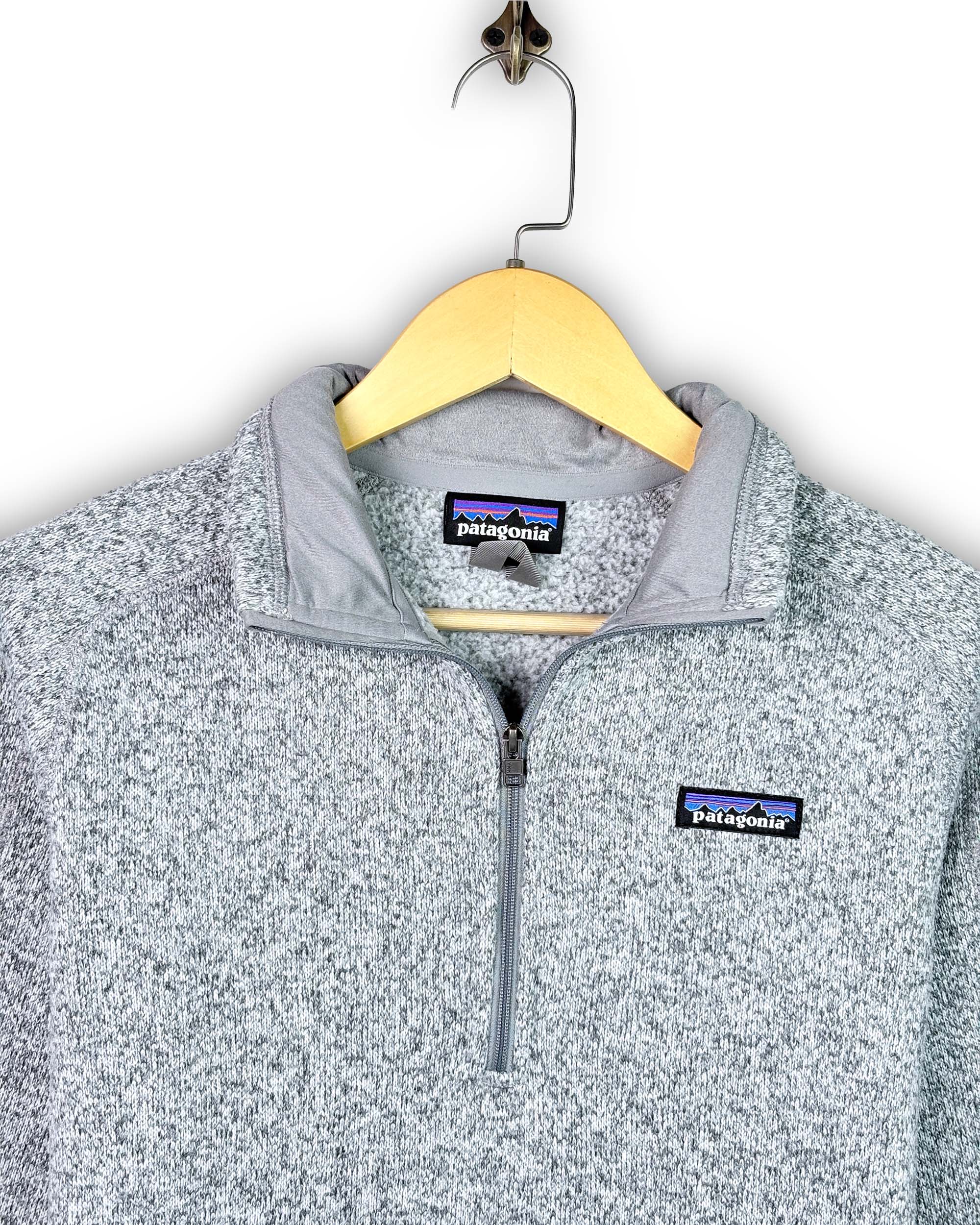 PATAGONIA WOMEN'S SWEATER - L