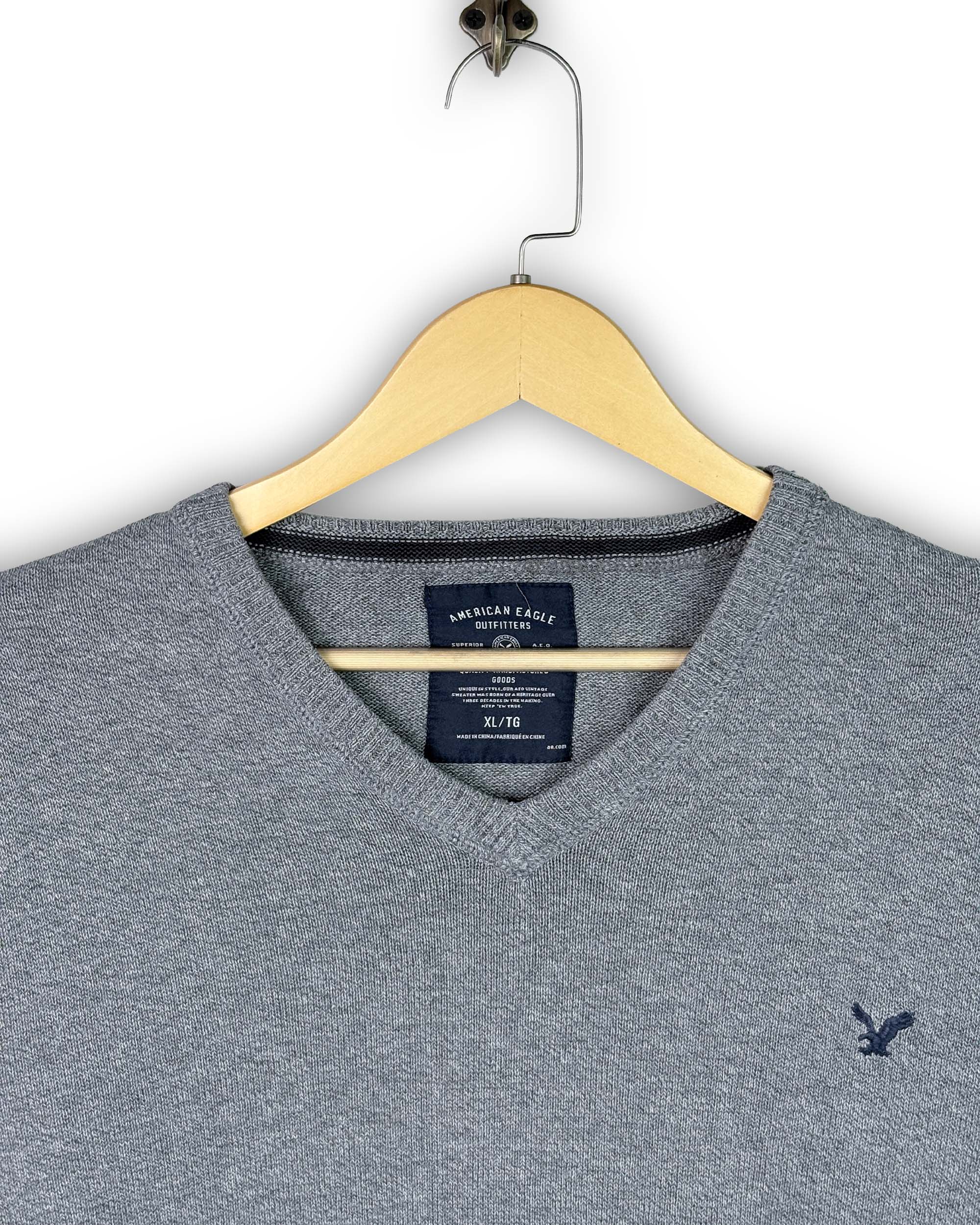 AMERICAN EAGLE SWEATSHIRT - XL