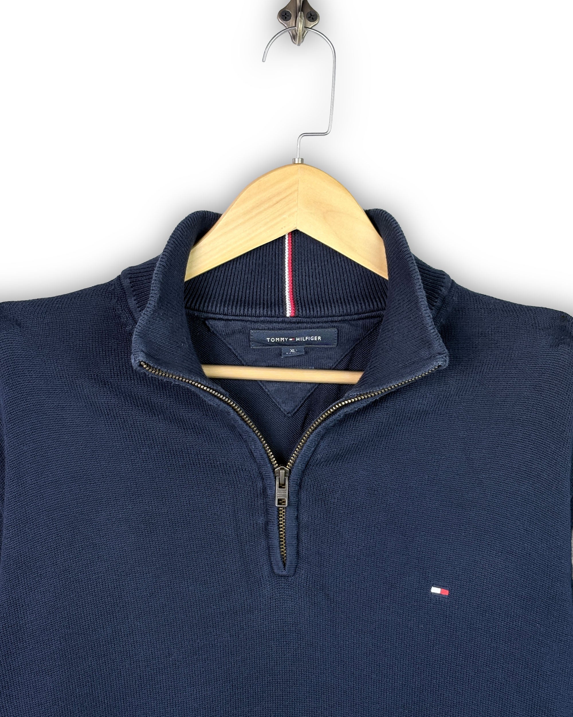 TOMMY HILFIGER SWEATER - XL