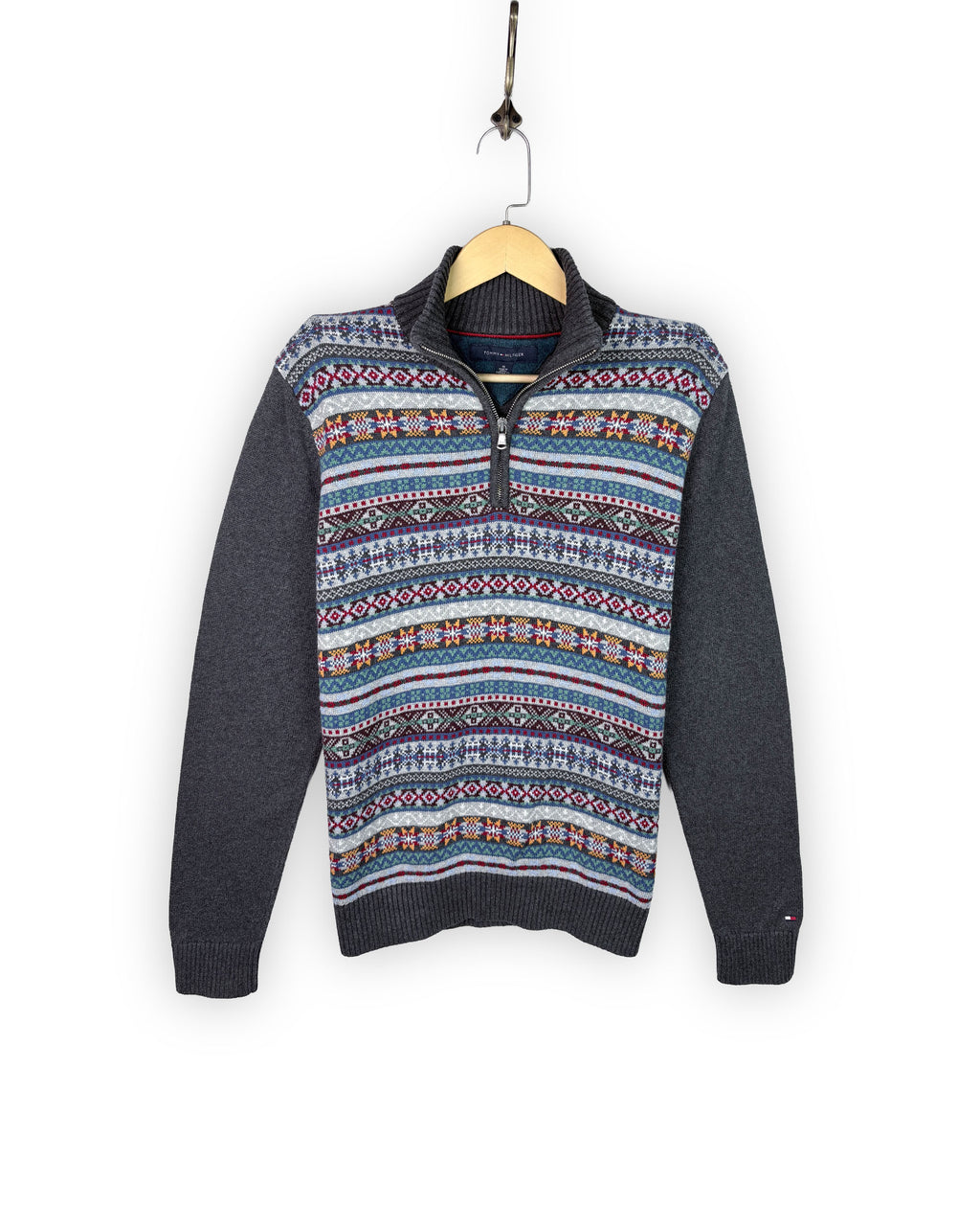 TOMMY HILFIGER SWEATER - M