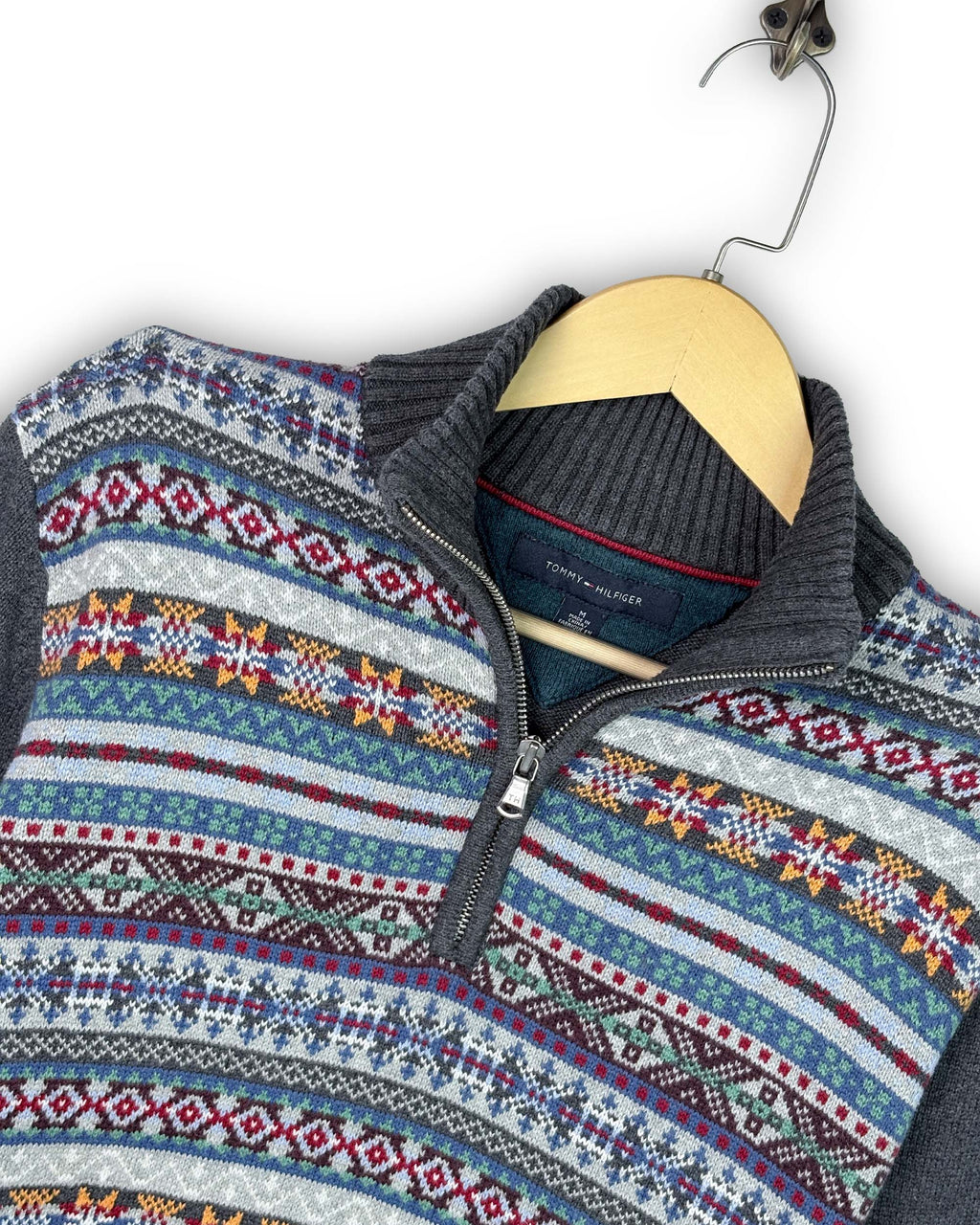 TOMMY HILFIGER SWEATER - M