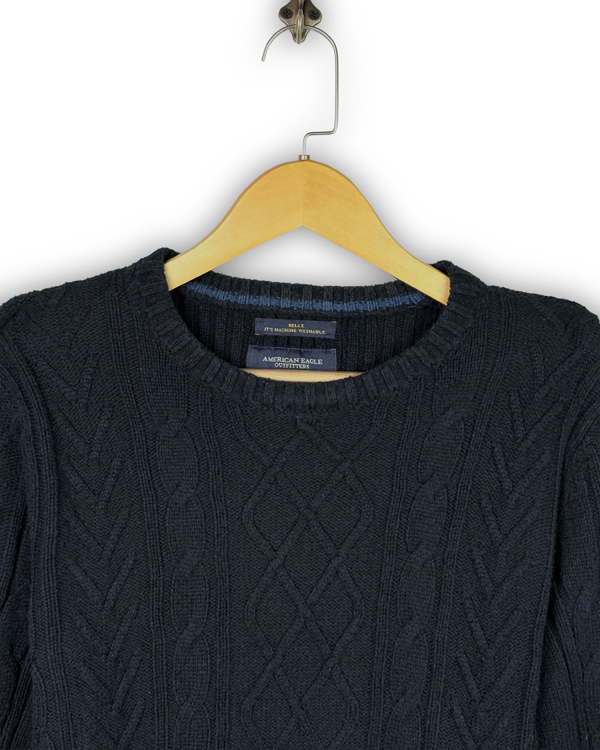 AMERICAN EAGLE SWEATER - M