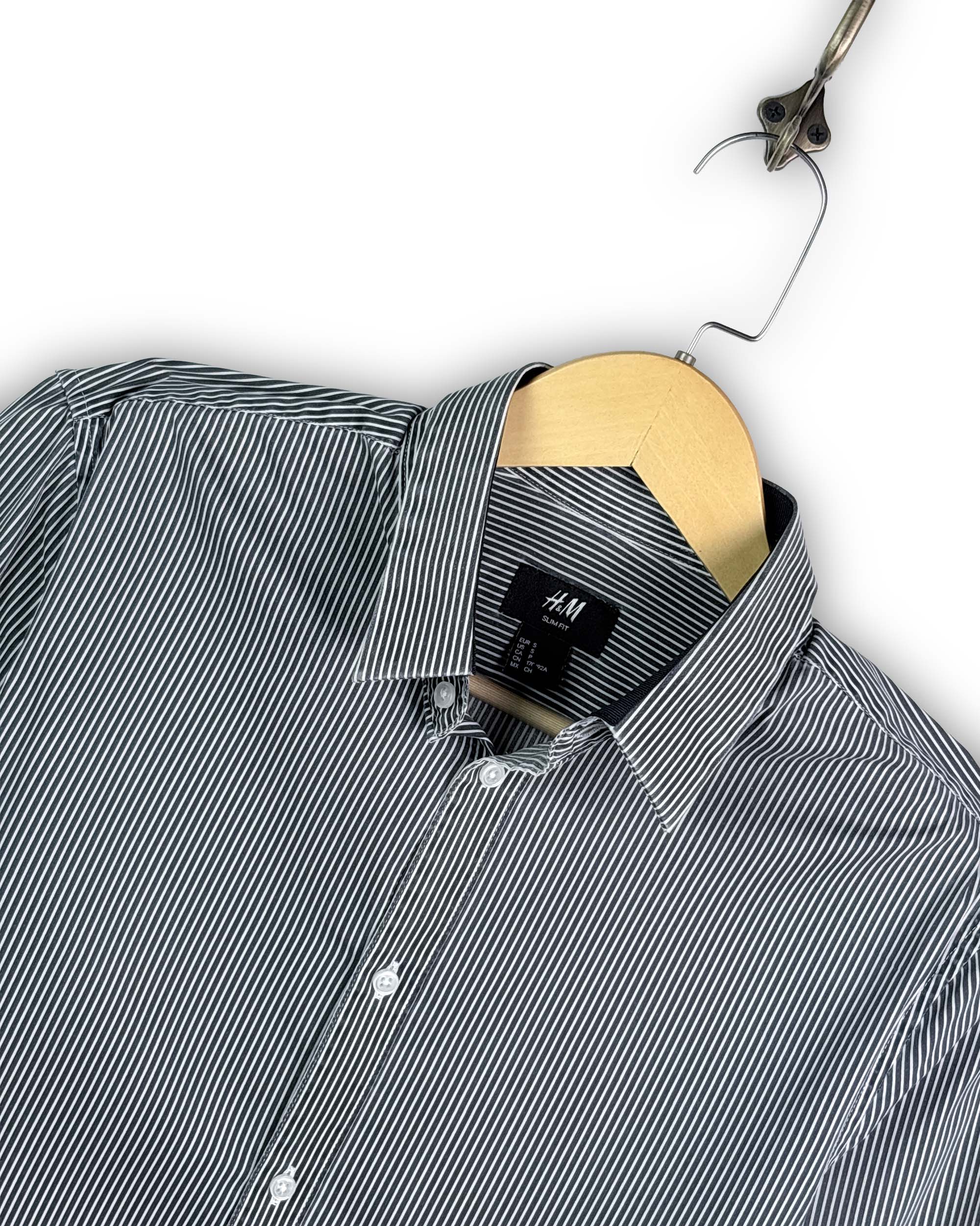 H&M SHIRT - M
