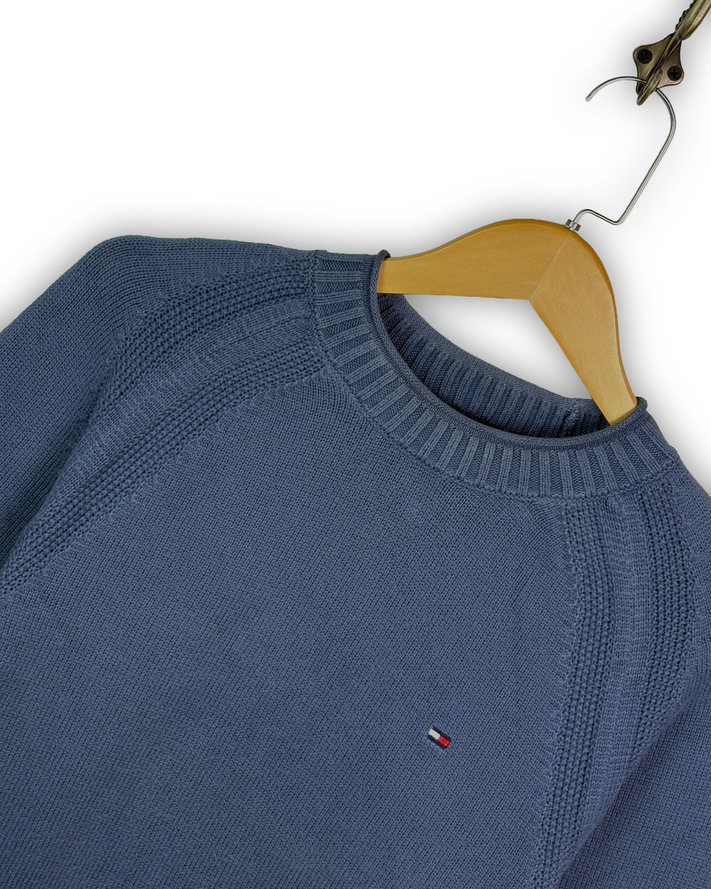 TOMMY HILFIGER SWEATER - M