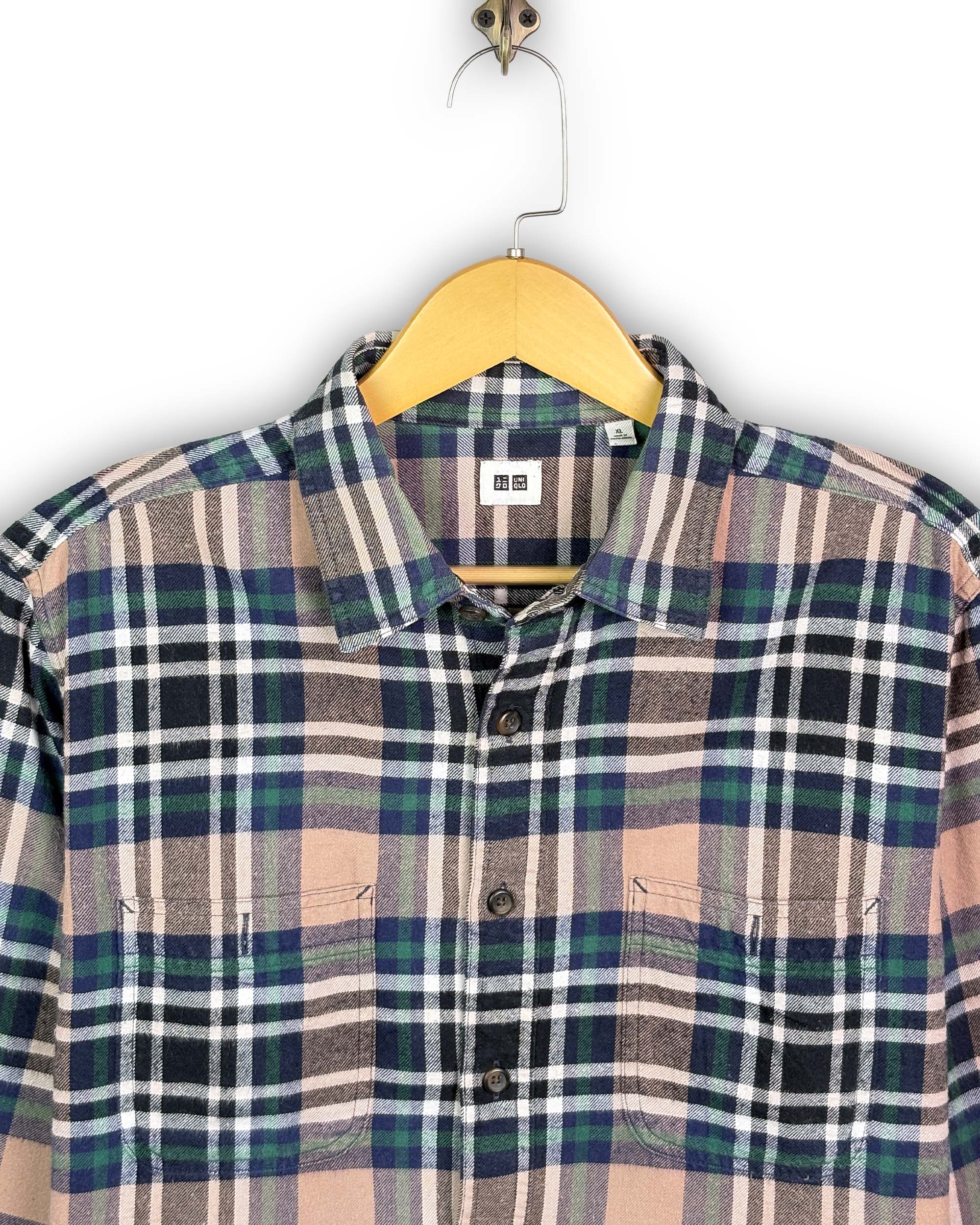 UNIQLO SHIRT - XL