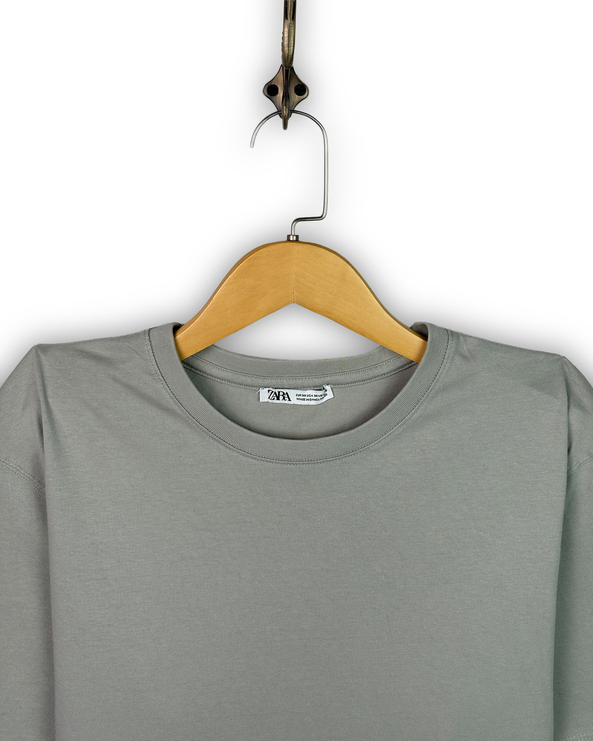 ZARA T - SHIRT - L
