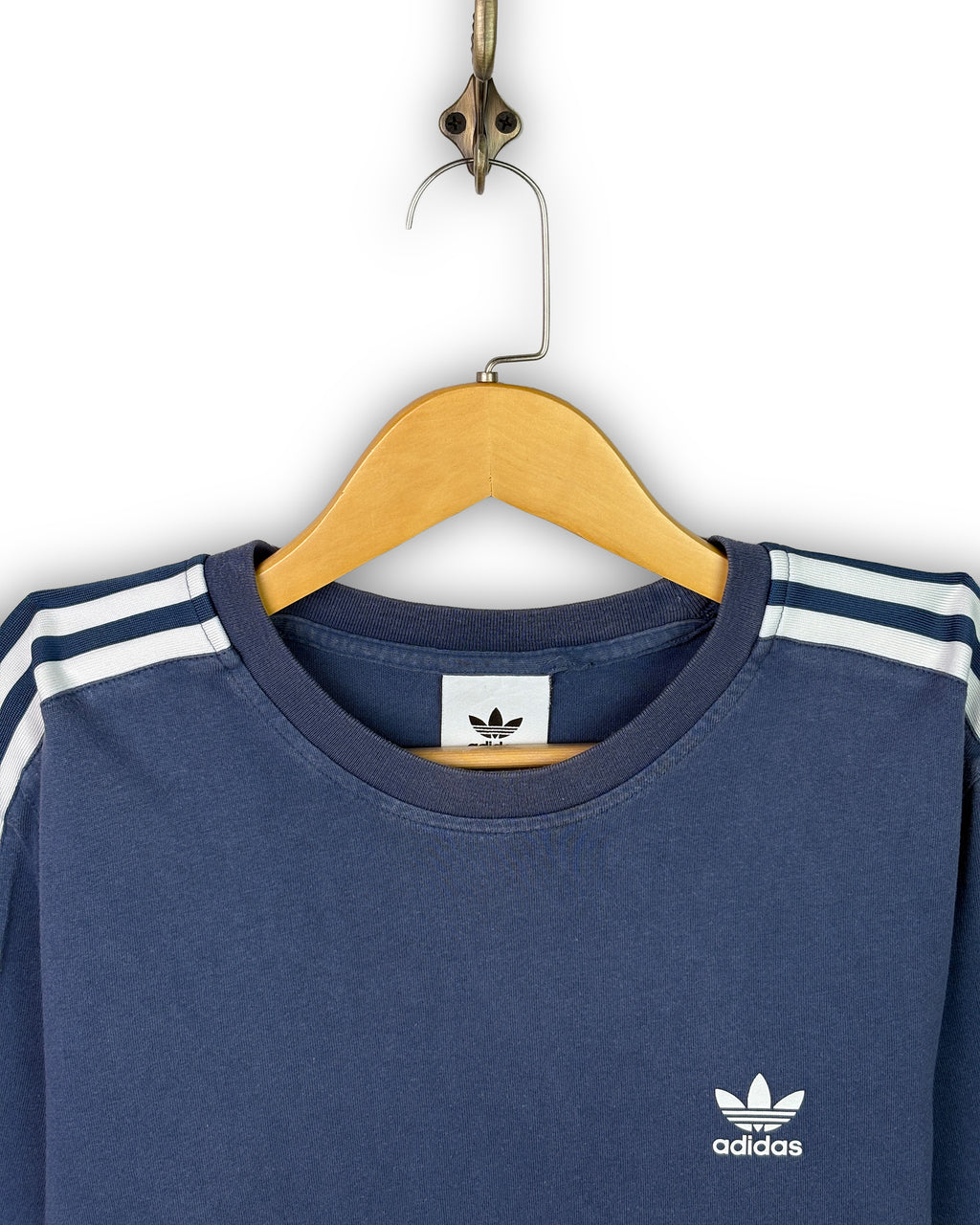ADIDAS ORIGINALS T - SHIRT - L