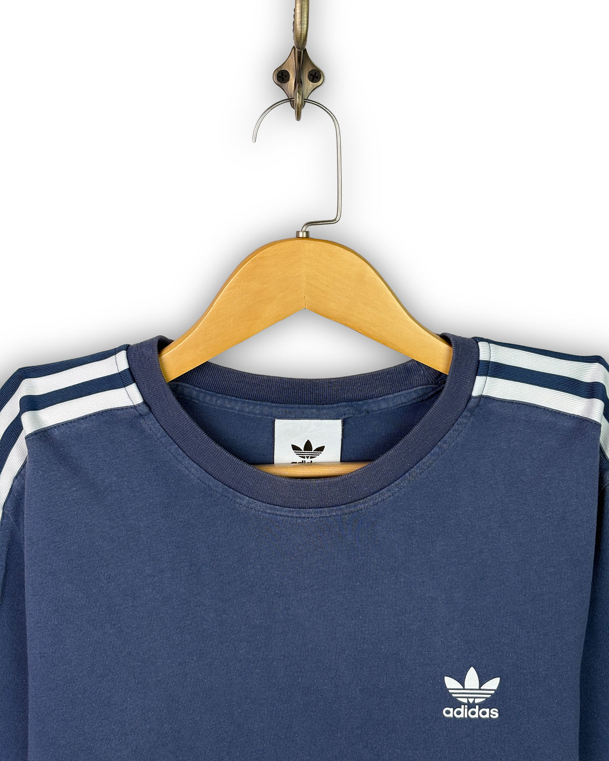 ADIDAS ORIGINALS T - SHIRT - L