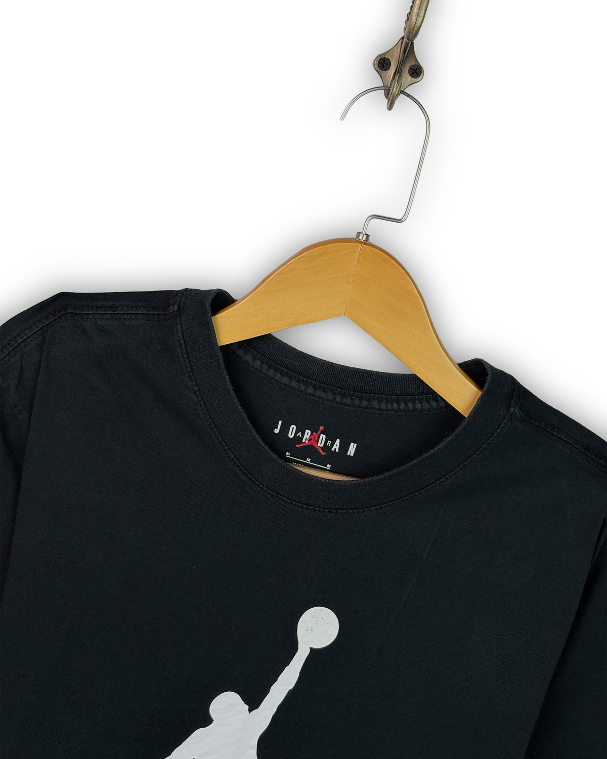 JORDAN T - SHIRT - M