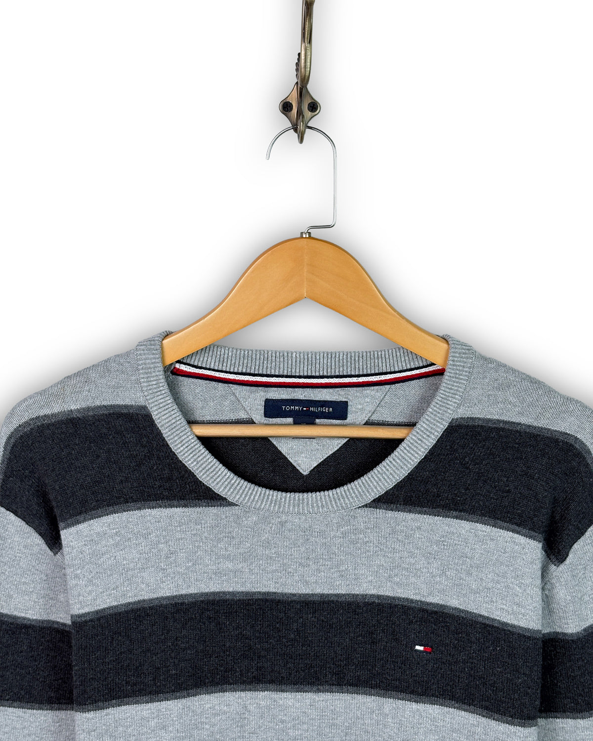 TOMMY HILFIGER SWEATER - XL