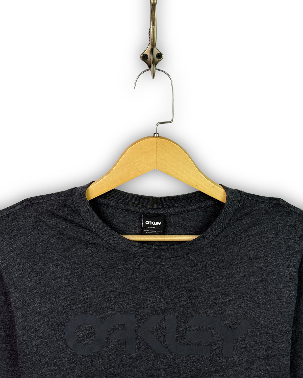 OAKLEY T-SHIRT - L