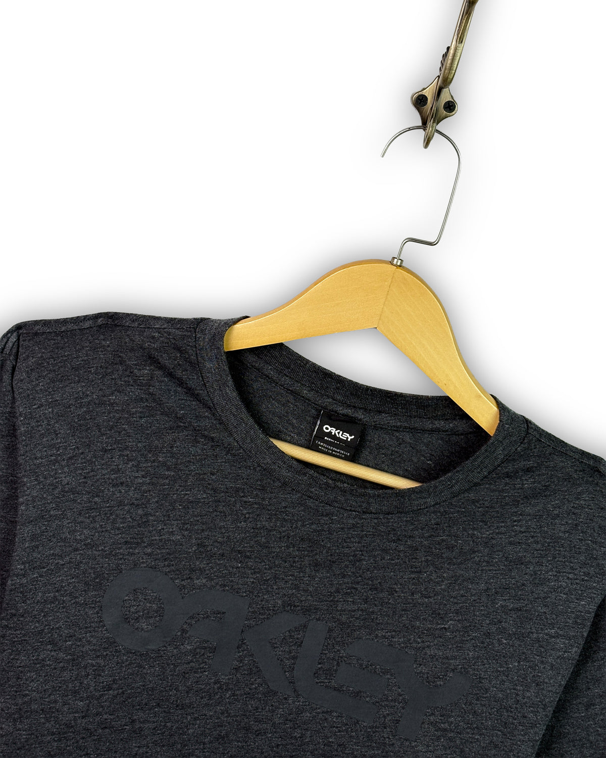 OAKLEY T-SHIRT - L