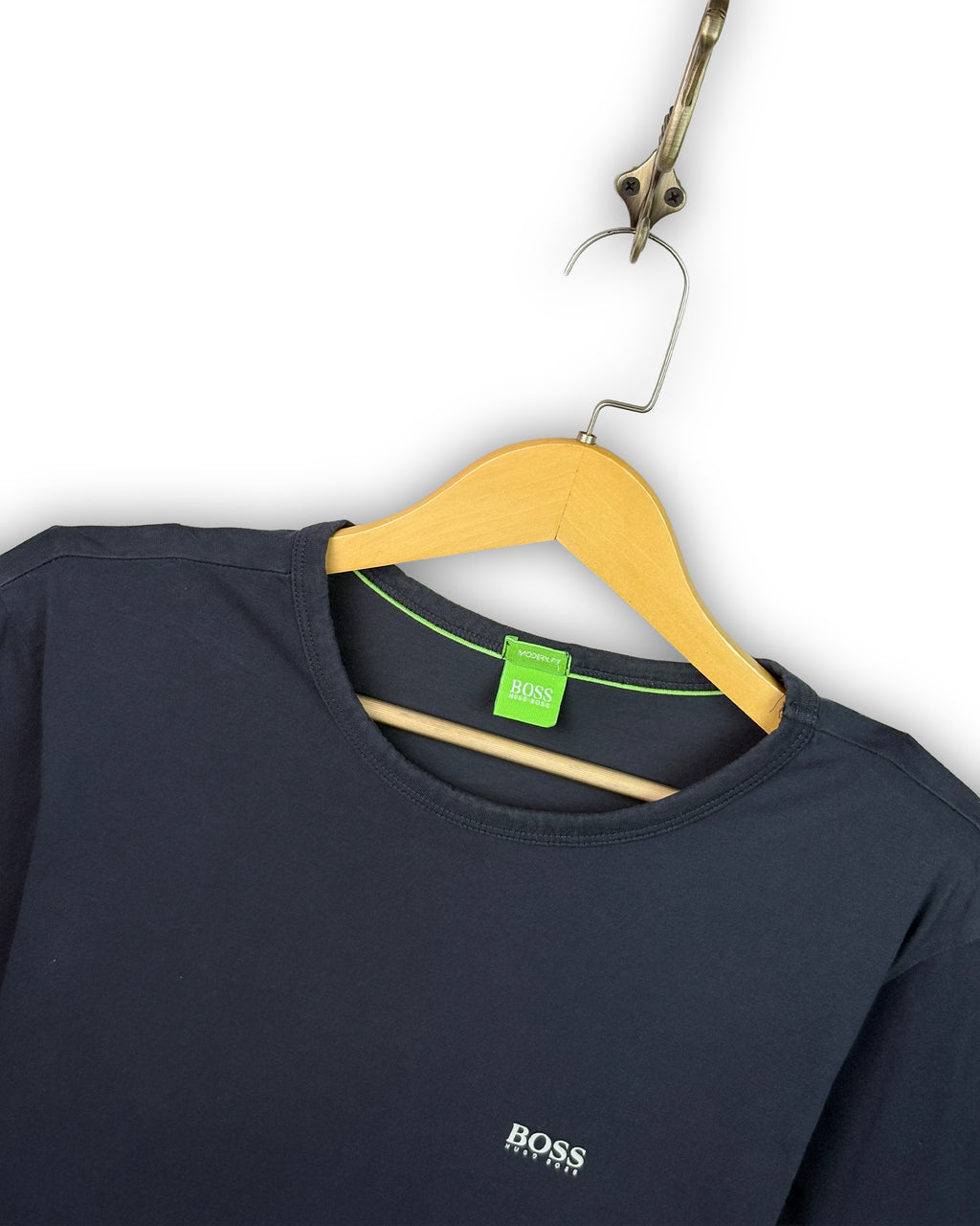 HUGO BOSS T-SHIRT - L