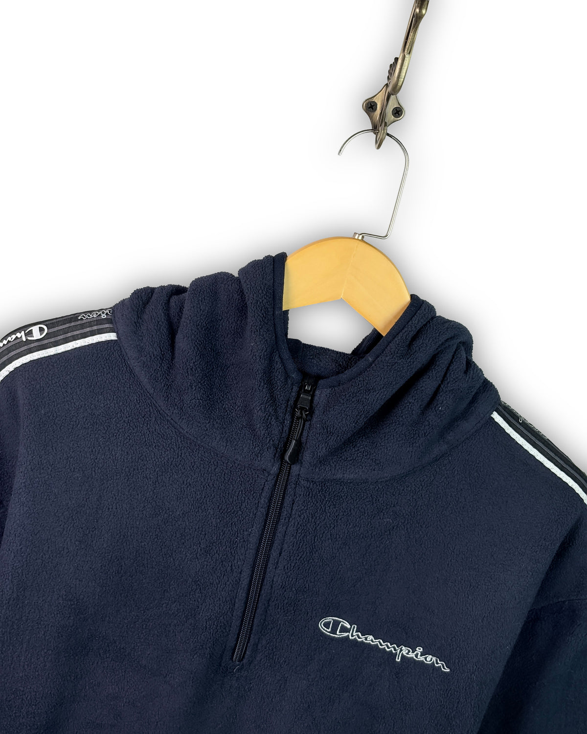 CHAMPION FLEECE HOODIE - L