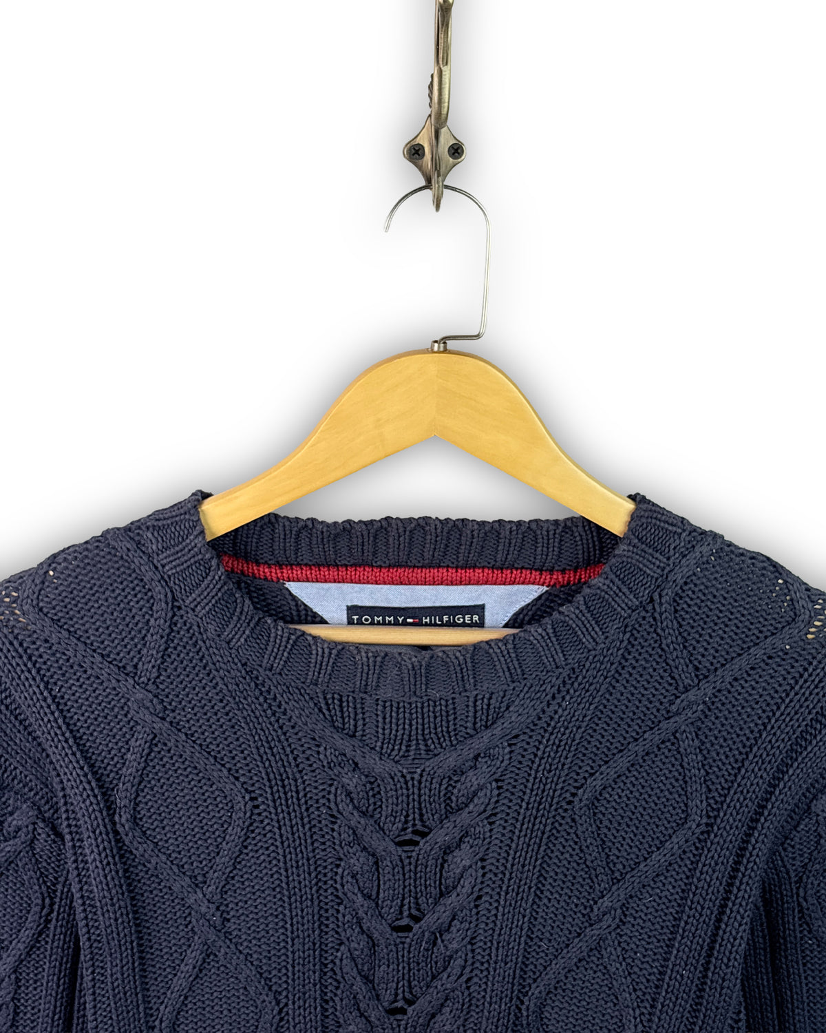 TOMMY HILFIGER SWEATER - M