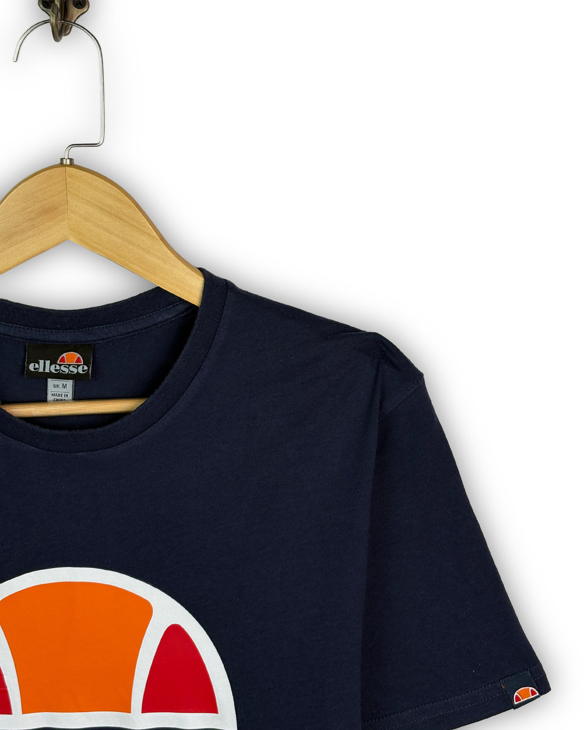 ELLESSE T - SHIRT - M